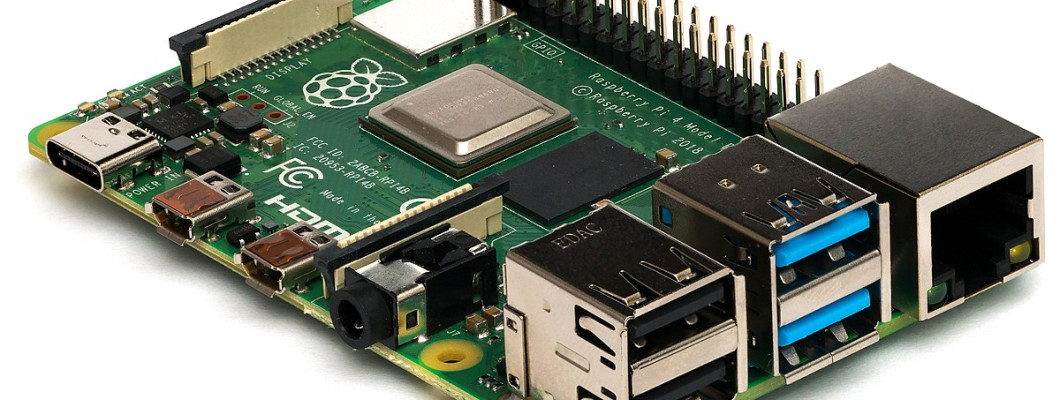 5 Reasons Why Raspberry Pi is Perfect for Educators