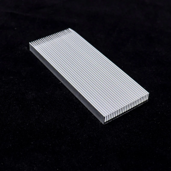 Aluminium Heat sink for High Power LED Amplifier (100 x 40 x 8 mm)